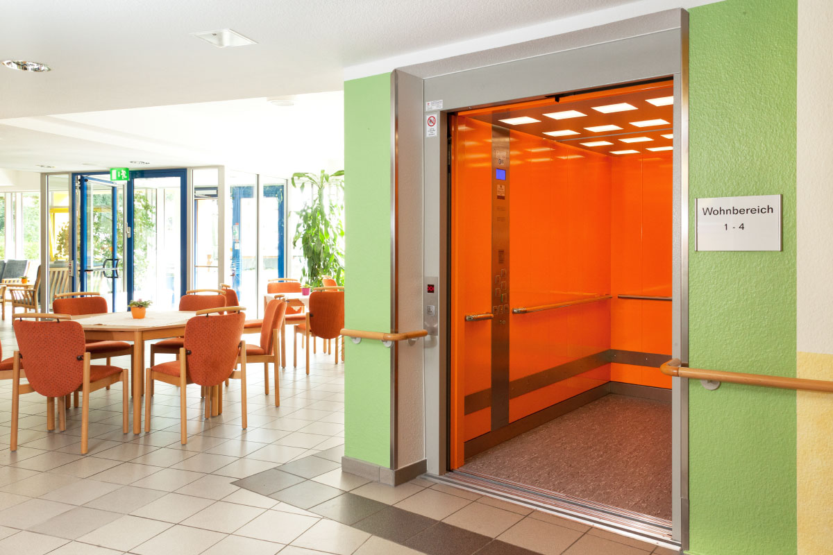Aufzug Seniorenzentrum Zschopau im Eingangsbereich